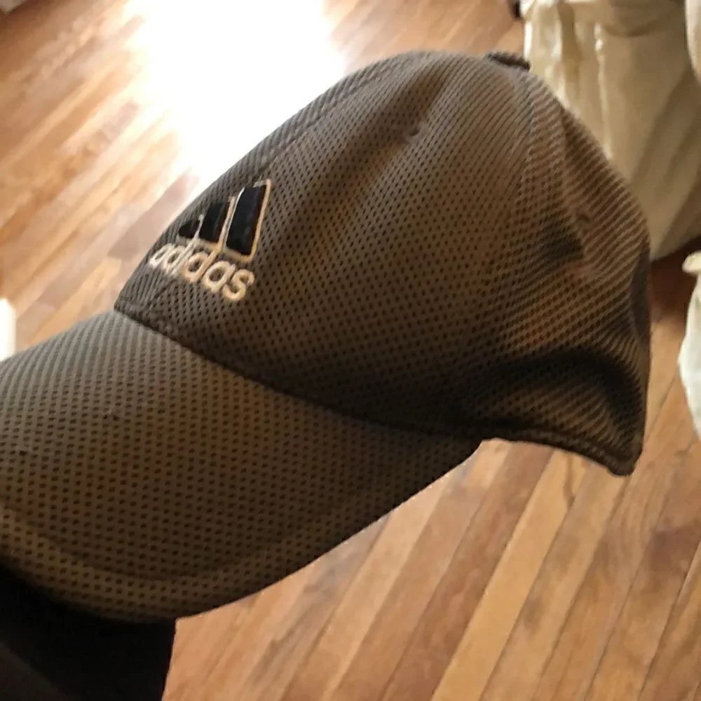 Kids Adidas boys size large fitted gray Adidas hat